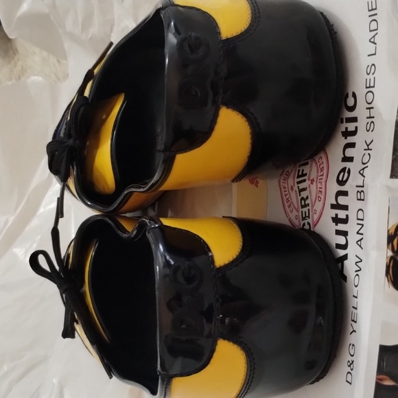 Vintage Dolce & Gabbana Y2K Bumblebee Leather Flat Ballerina Loafer - Picture 4 of 15